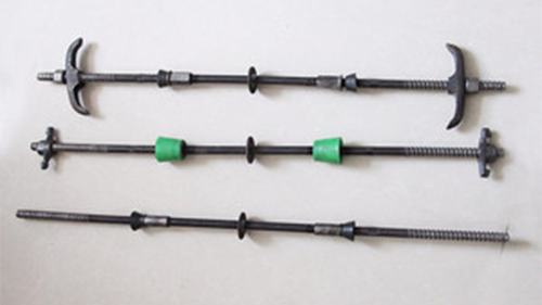 传统止水螺杆跟三段式止水螺杆的工艺差异？